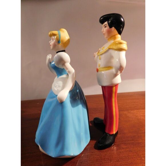 Disneyland Cinderella and Prince Pottery Figurines Those Days Tokyo Japan - Picture 4 of 9